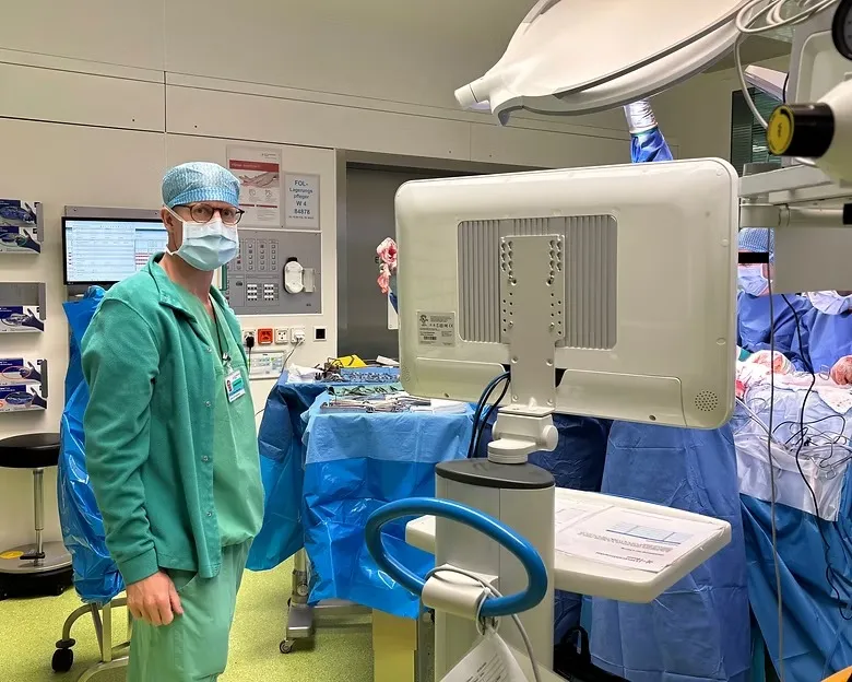 Georg Haymerle im Operationssaal